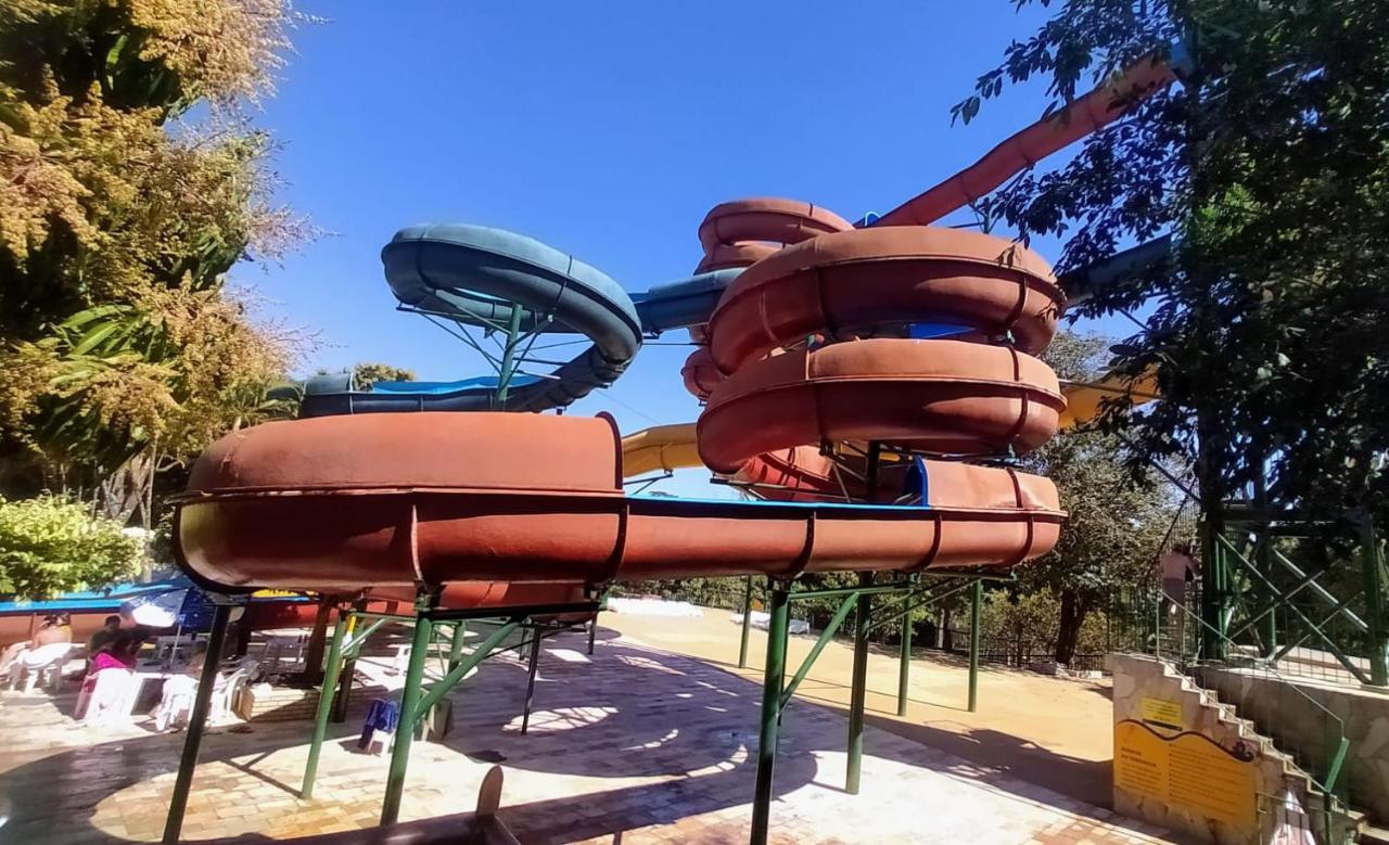 Hotel Spazzio Com Acesso Gratis Ao Acqua Park Diroma Caldas Novas