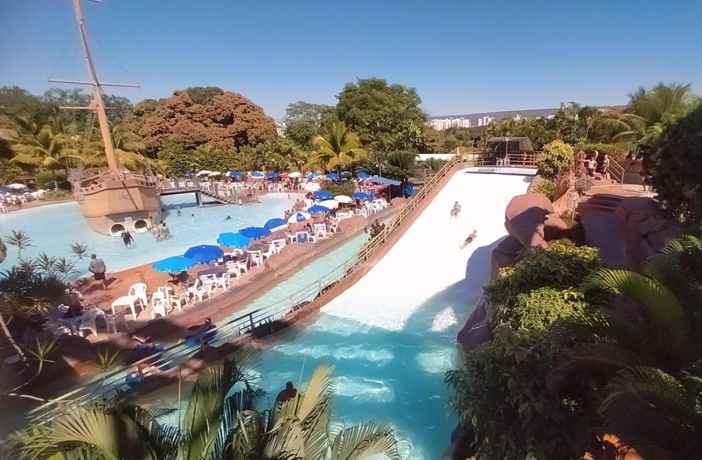 Hotel Spazzio Com Acesso Gratis Ao Acqua Park Diroma Caldas Novas